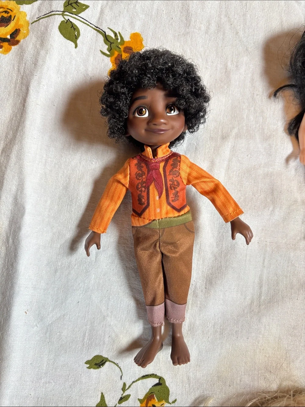Mixed lot of 6 kids, dolls multicolor 4.5”- 7”